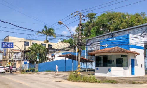 Prefeitura de VR cede materiais para reformas das cabines da PM